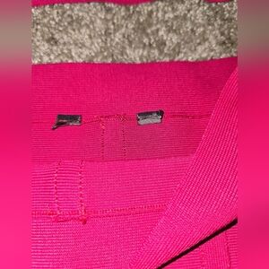 BCBGMAXAZRIA 2pc crop top and midi shirt set. Women's xxs in New Red